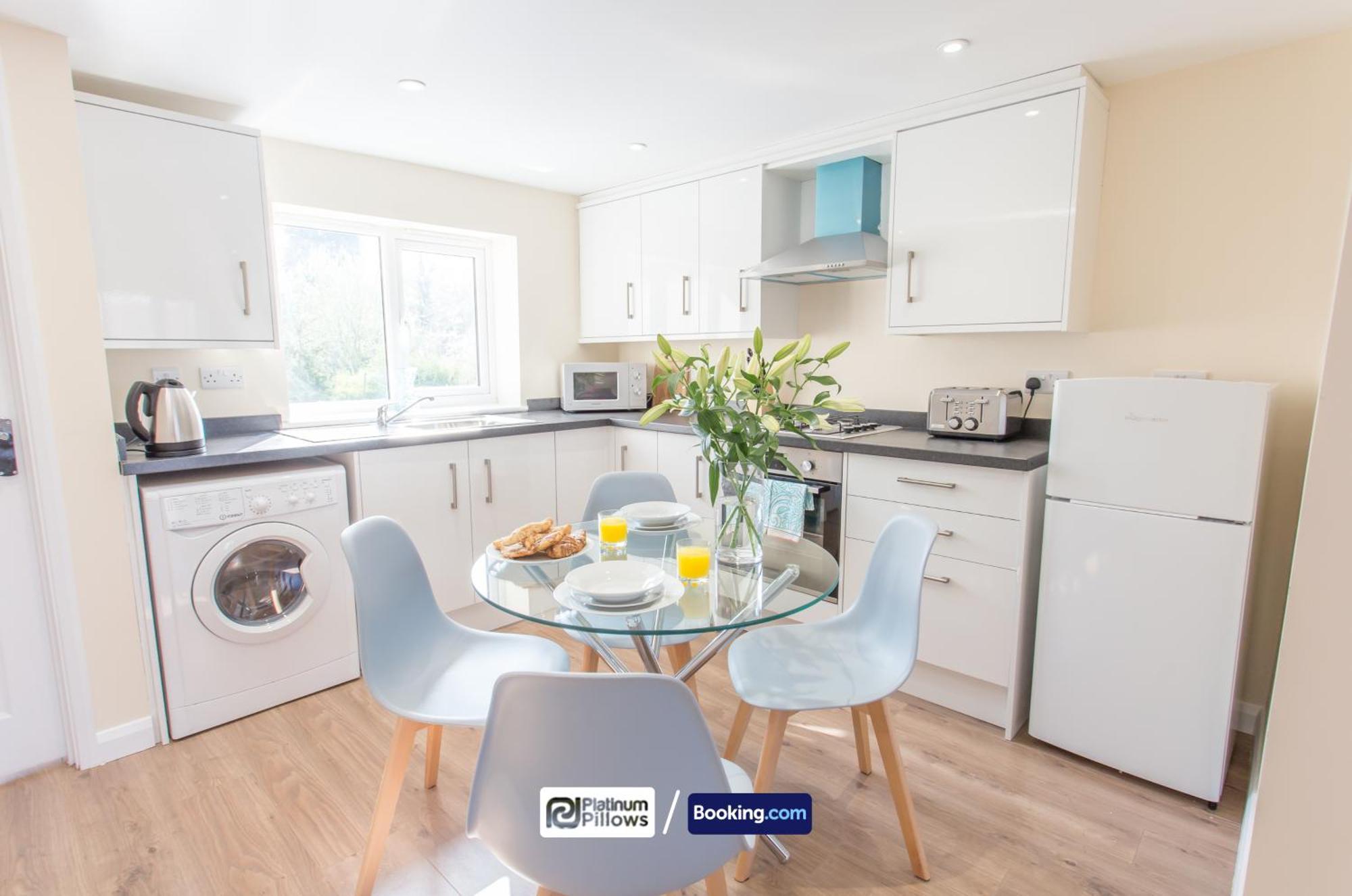 Modern Oxford 2 Bedroom Apartments, Near John Radcliffe Hospital, Weekly & Monthly Deals Zewnętrze zdjęcie